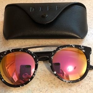 DIFF Sunglasses